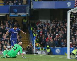 Diego Costa ghi bàn thắng mở tỷ số cho Chelsea
