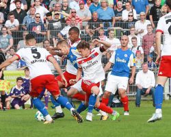 Hamburger vs Holstein Kiel