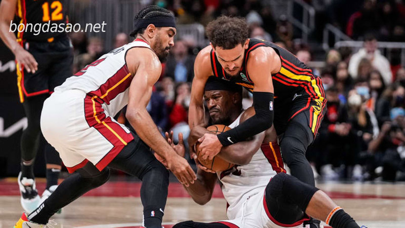 Soi kèo bóng rổ Atlanta Hawks vs Miami Heat, 23/4, NBA