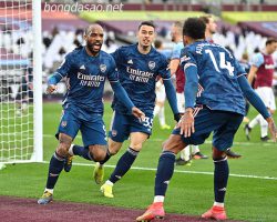 Soi kèo xiên ngày 01/5 West Ham vs Arsenal, giải EPL
