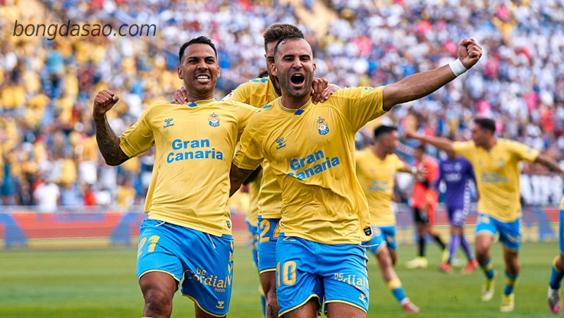 Soi kèo xiên ngày 02/6/2022, Tenerife vs Las Palmas