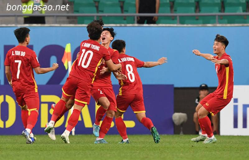 U23 Việt Nam vào tứ kết 