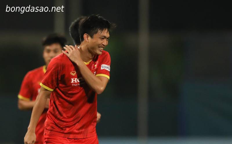 Việt Anh, Tuấn Tài xếp đầu thành tích 