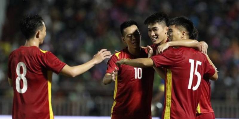 Việt Nam bất ngờ ghi bàn