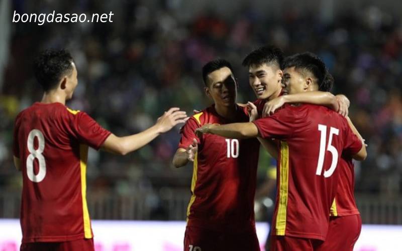 Việt Nam bất ngờ ghi bàn
