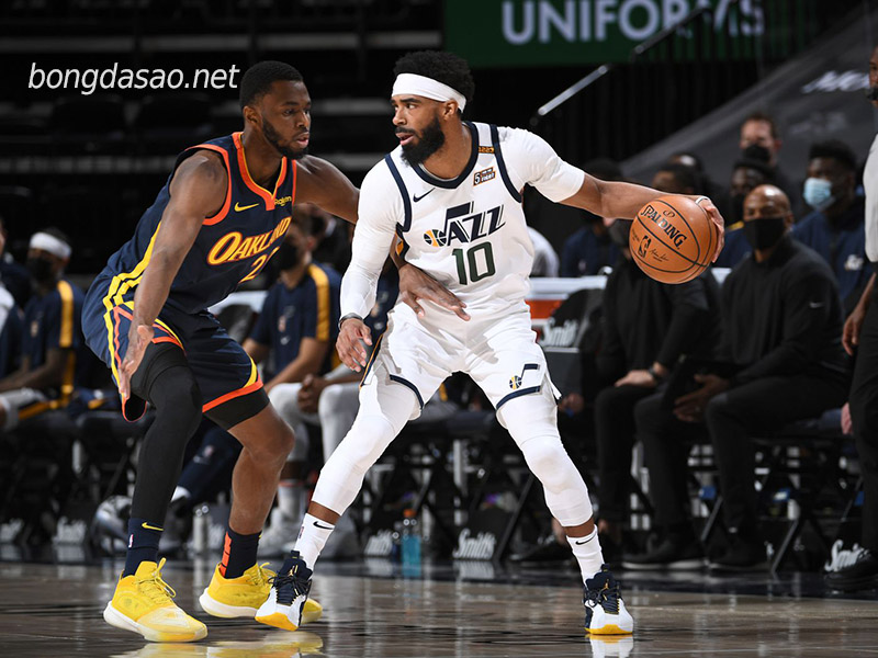 Lúc này, HLV Steve Kerr và các học trò đang rất gần với vị trí top 10 BXH miền Tây Soi kèo bóng rổ Golden State Warriors vs Utah Jazz 26/11