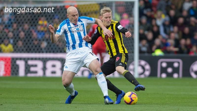 Soi kèo Huddersfield vs Watford, Hạng Nhất Anh