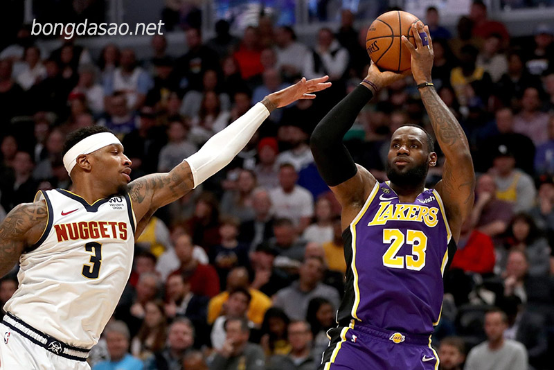 Cuộc đối đầu sắp tới sẽ là màn so tài đẳng cấp giữa hai ngôi sao hàng đầu NBA Jokic và James Soi kèo bóng rổ Denver Nuggets vs LA Lakers