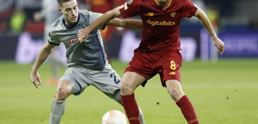 Soi kèo xiên hôm nay ngày 24/02: AS Roma vs RB Salzburg, Europa League