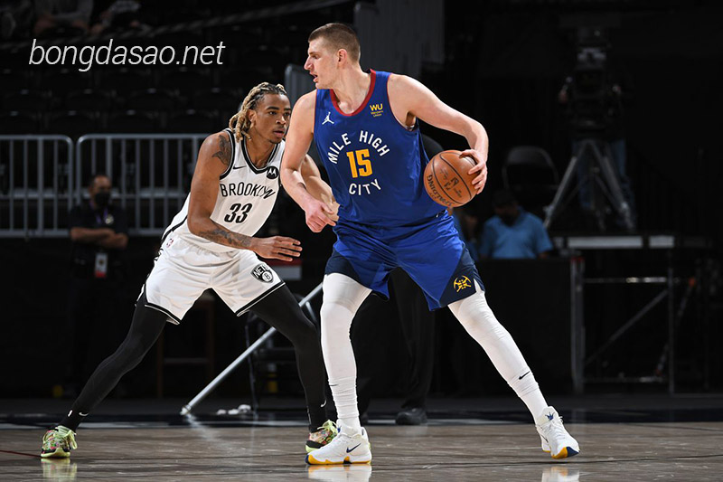 Tiếp đón Brooklyn Nets sẽ không là nhiệm vụ dễ dàng cho Nuggets bởi đối thủ có phong độ khá tốt Soi kèo bóng rổ NBA Denver Nuggets vs Brooklyn Nets 13:3