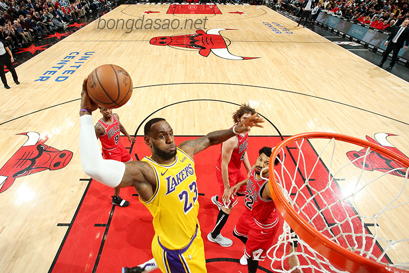 Lợi thế sân nhà sẽ giúp ích rất nhiều cho Lakers khi James tạm chưa thể trở lại Soi kèo bóng rổ NBA LA Lakers vs Chicago Bulls ngày 27/3