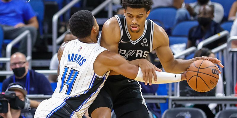 Soi kèo bóng rổ San Antonio Spurs vs Orlando Magic 15:3