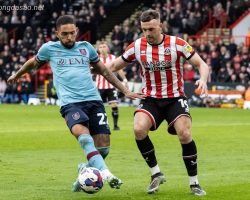 Soi kèo xiên hôm nay ngày 11/04: Burnley vs Sheffied United, Championship
