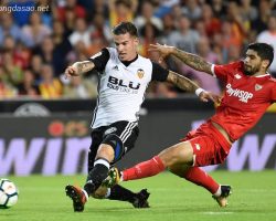 Soi kèo xiên hôm nay ngày 17/04: Valencia vs Sevilla, La Liga