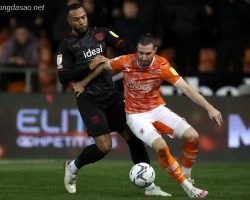 Soi kèo xiên hôm nay ngày 19/04: Blackpool vs West Brom, Championship
