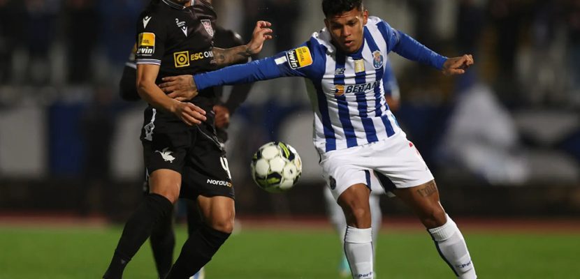 Soi kèo xiên hôm nay ngày 15/05: Porto vs Casa Pia, VĐQG Bồ Đào Nha