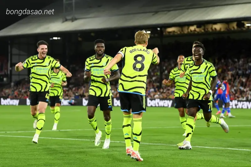 Kết quả Crystal Palace vs Arsenal: Pháo Thủ thắng vất vả