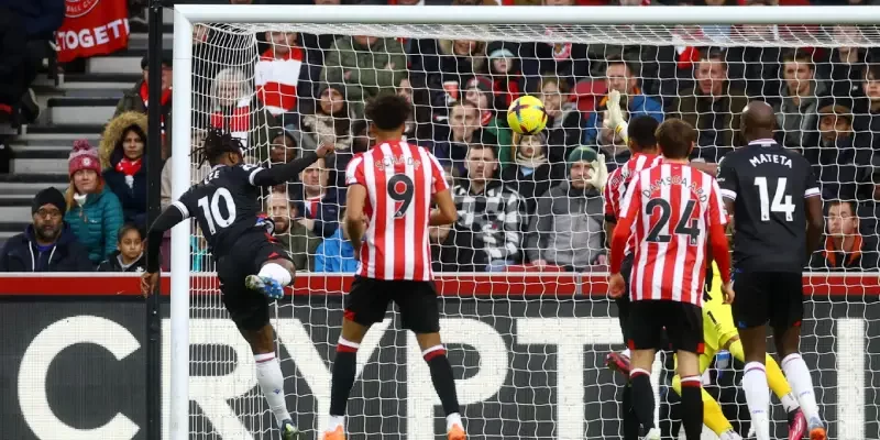 Soi kèo Brentford vs Crystal Palace, 21h00 ngày 26/08