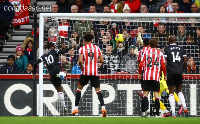 Soi kèo Brentford vs Crystal Palace, 21h00 ngày 26/08