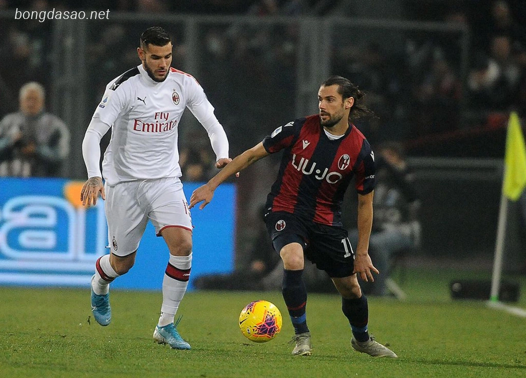 Soi kèo xiên ngày 22/08: Bologna vs AC Milan, Serie A