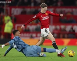 Kết quả bóng đá ngày 27/12: Sắc đỏ trọn niềm vui