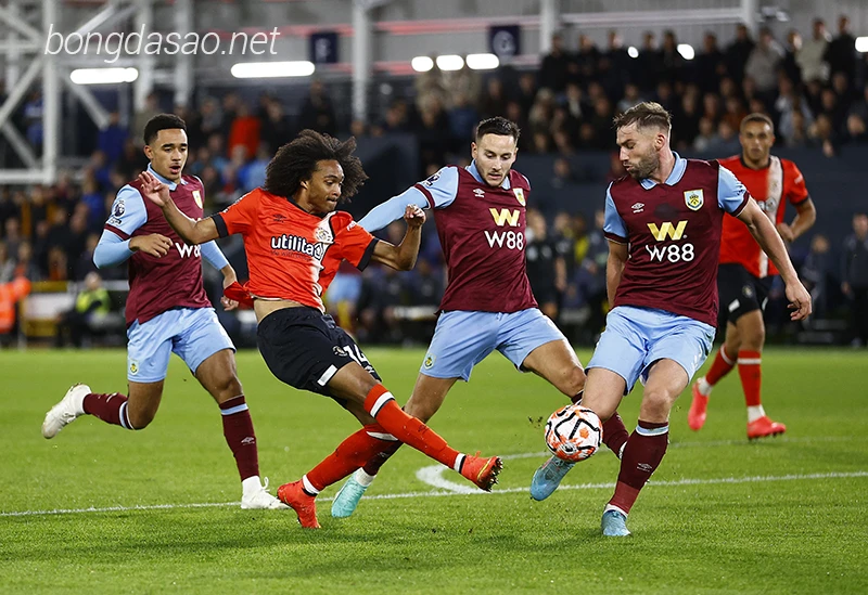 Nhận định soi kèo Burnley vs Luton, 02h45 ngày 13:01-1