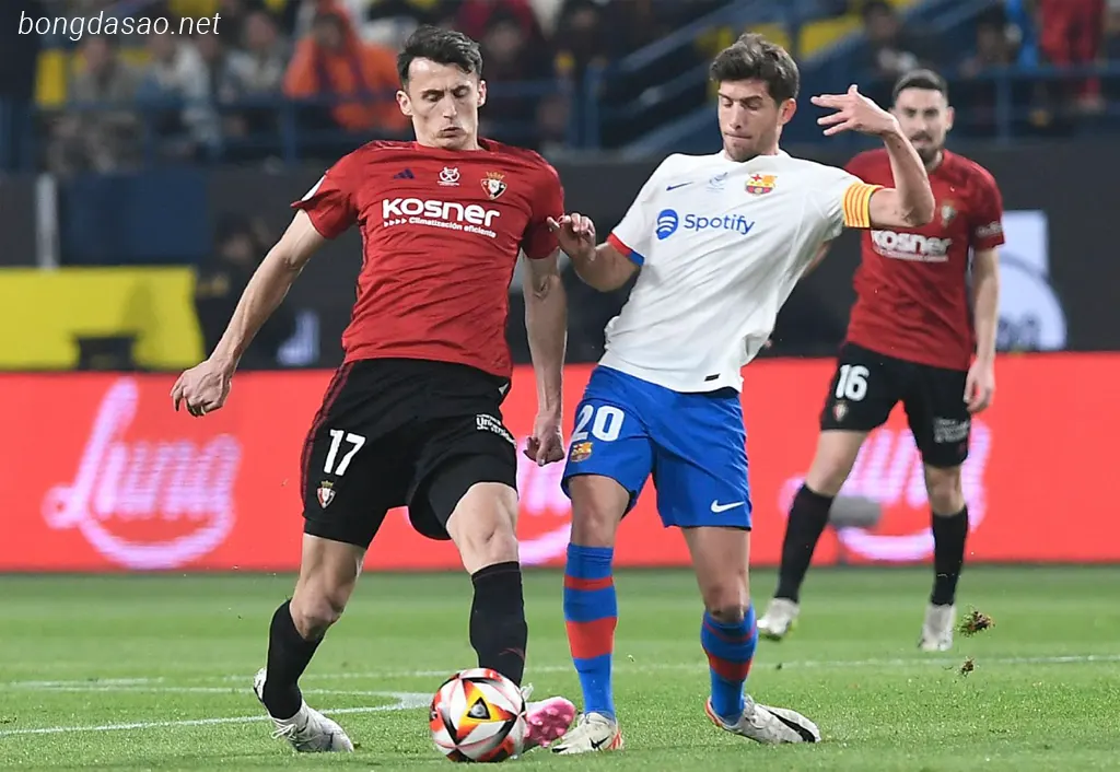 Kết quả bóng đá ngày 12/01: Barcelona và Juventus đi tiếp