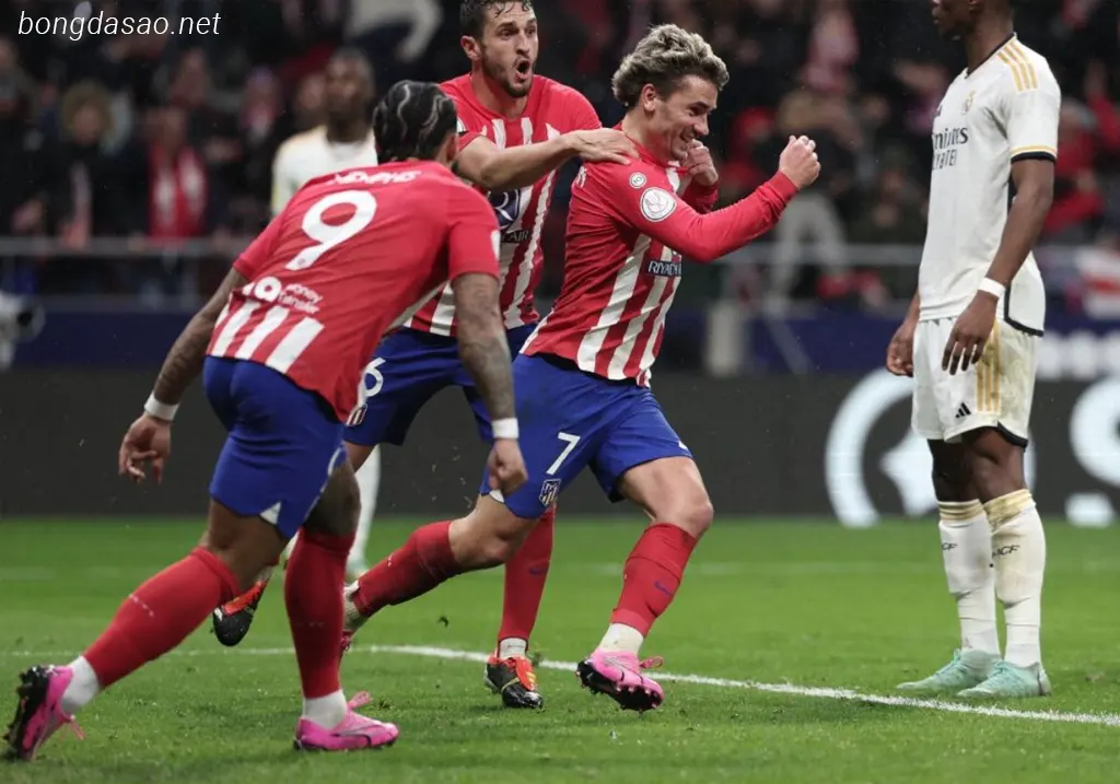 Kết quả bóng đá ngày 19/01: Real Madrid trở thành cựu vương