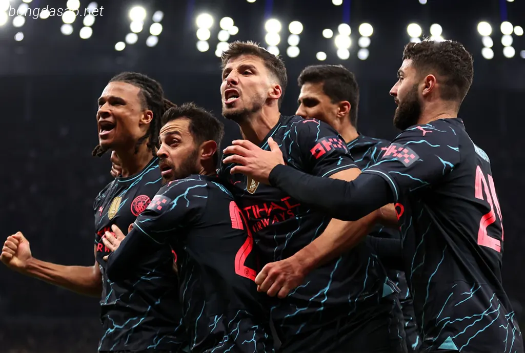 Kết quả vòng 4 FA Cup: Man City lần đầu vượt ải Tottenham
