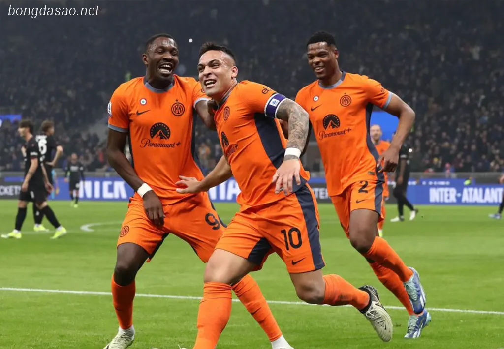 Kết quả bóng đá ngày 17/02: Inter Milan hủy diệt đội chót bảng