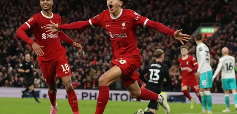Kết quả bóng đá 29/02: LFC Liverpool hẹn MU ở tứ kết