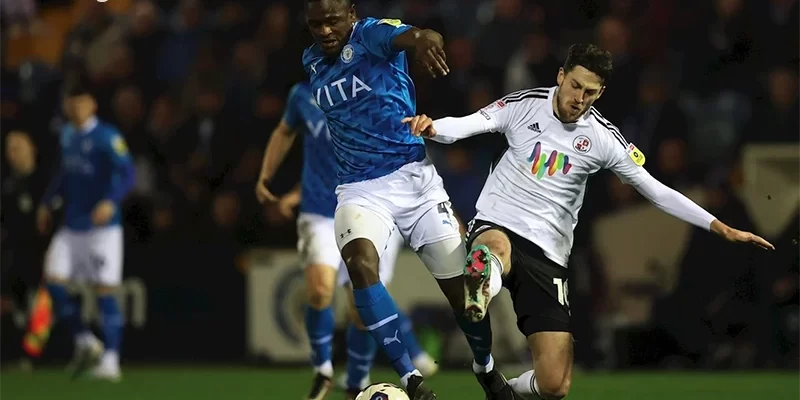 Nhận định soi kèo Crawley vs Stockport County, 02h45 ngày 19:03-1