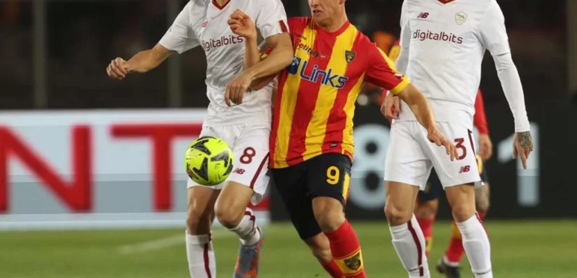 Soi kèo xiên ngày 01/04 Lecce vs AS Roma, Serie A