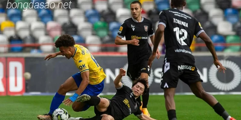 Nhận định soi kèo Casa Pia vs Estoril, 02h15 ngày 09:04-1