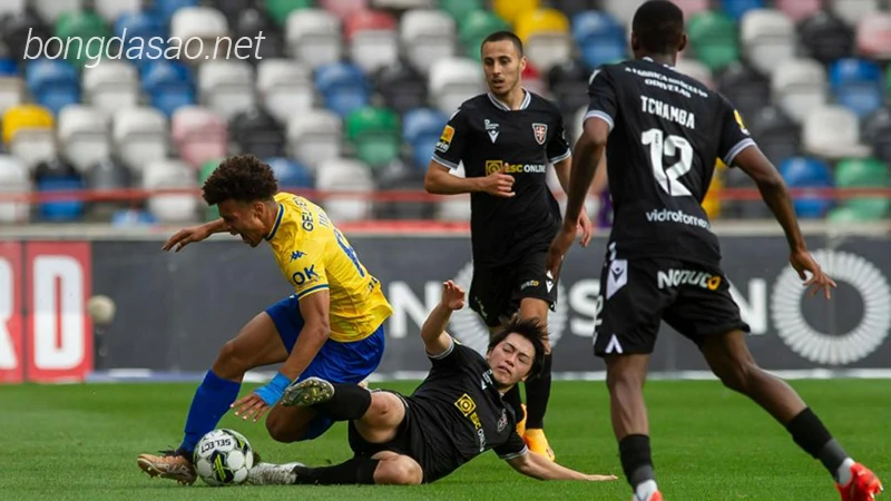 Nhận định soi kèo Casa Pia vs Estoril, 02h15 ngày 09:04-1
