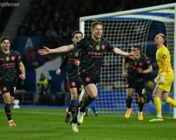 Kết quả bóng đá 26/04: Hạ Brighton, Man City áp sát ngôi đầu