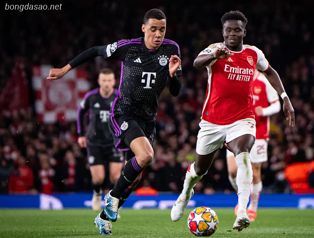 Kết quả lượt đi tứ kết Champions League: Tiệc bàn thắng mãn nhãn Kết quả lượt đi tứ kết Champions League: Tiệc bàn thắng mãn nhãn