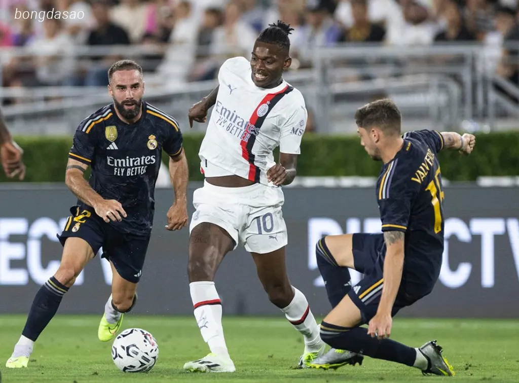 Soi kèo xiên ngày 01/08 AC Milan vs Real Madrid, Giao hữu CLB