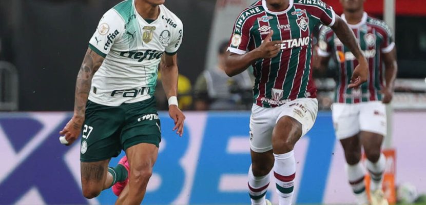Soi kèo xiên ngày 25/07 Fluminense vs Palmeiras, VĐQG Brazil