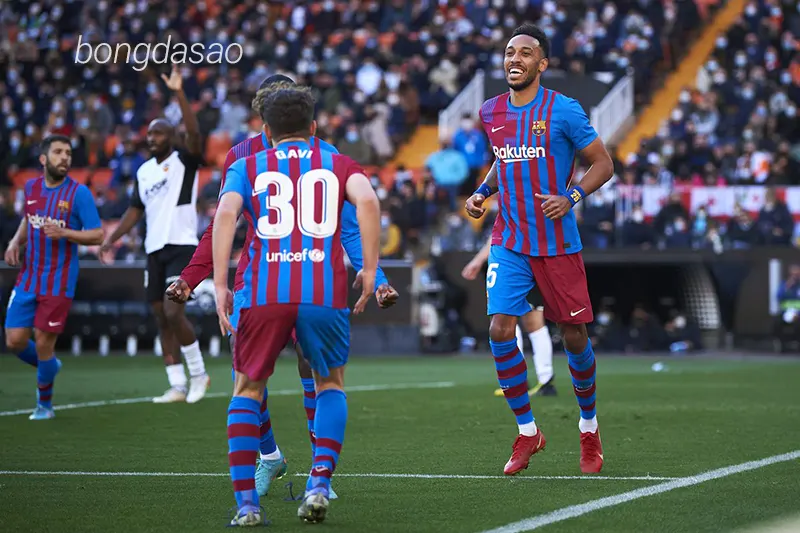 Nhận định soi kèo Valencia vs Barcelona, 02h30 ngày 18_08 1