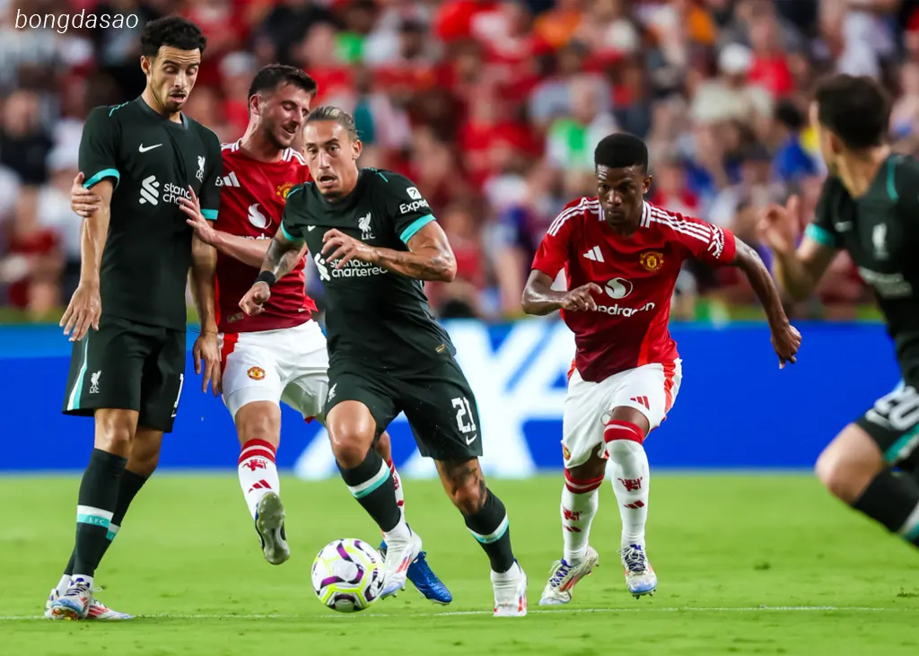 Kết quả bóng đá ngày 04/08: LFC Liverpool hủy diệt Man United