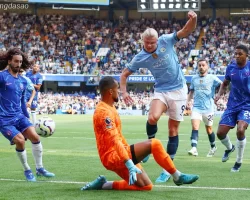 Chấm điểm Chelsea 0-2 Man City: 2 bức tranh đối lập