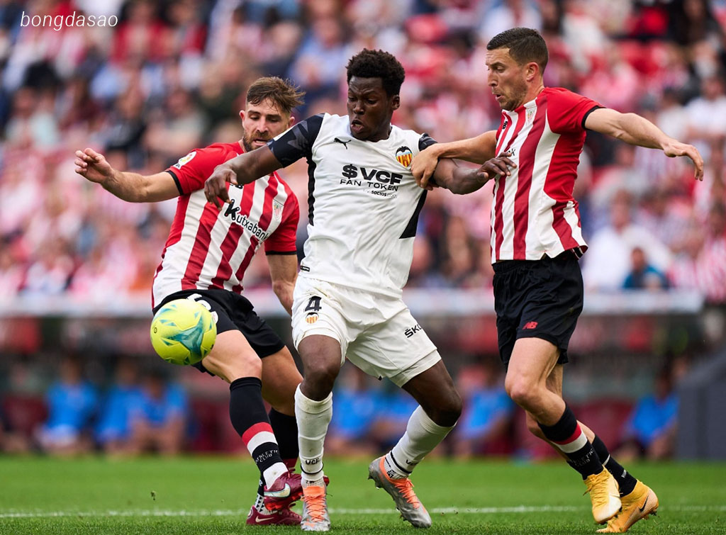 Soi kèo xiên 29/08 Athletic Bilbao vs Valencia, La Liga