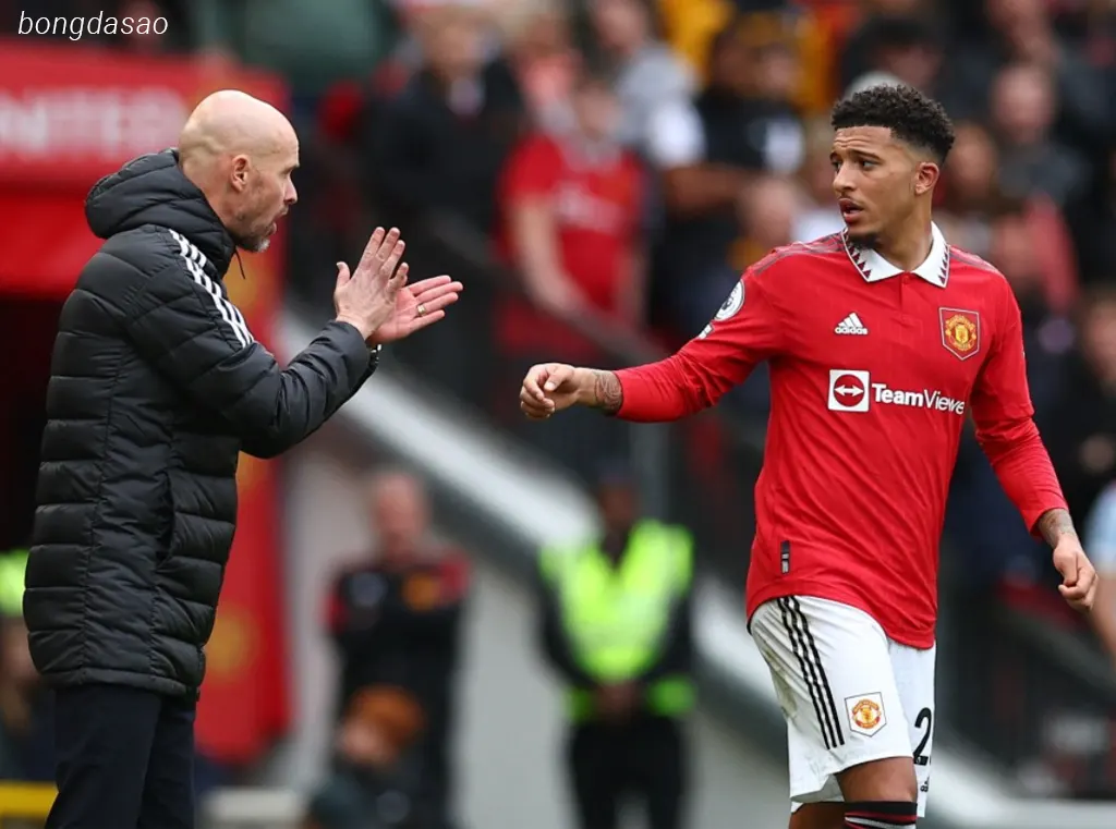 Man United muốn tống cổ Sancho mãi mãi