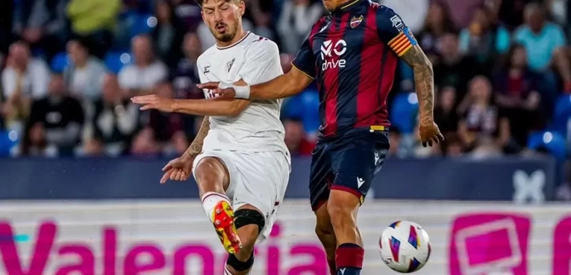 Soi kèo xiên ngày 03/09 Eibar vs Levante, Hạng 2 Tây Ban Nha
