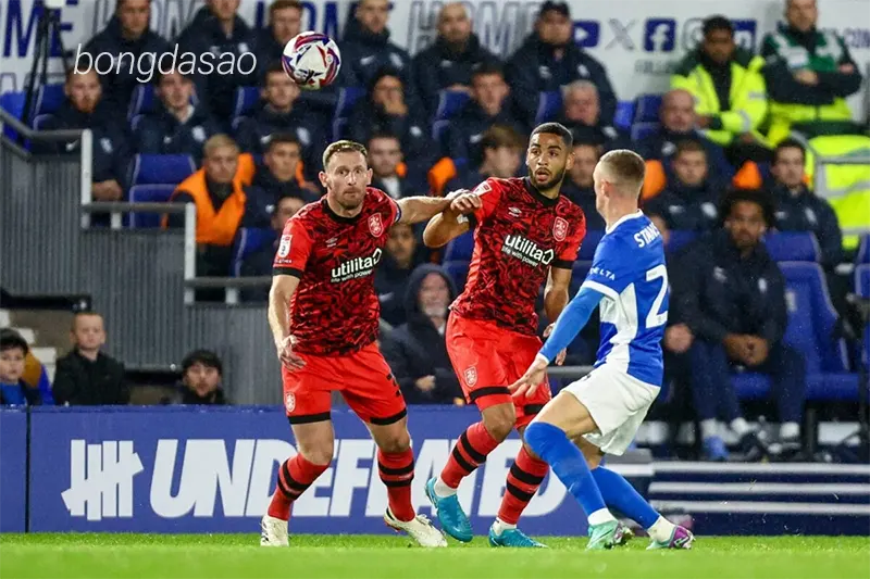 Nhận định soi kèo Huddersfield vs Barnsley, 01h45 ngày 09_10 1