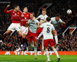 Soi kèo xiên ngày 25/10 Fenerbahce vs Man United, Europa League