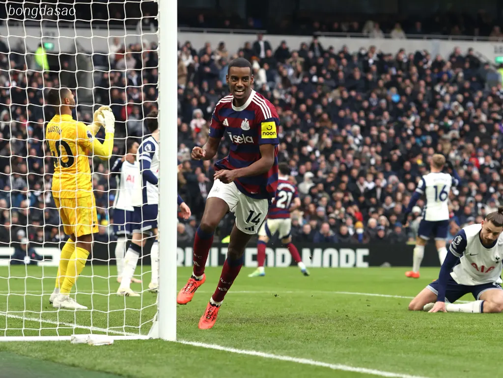 Kết quả bóng đá ngày 04/01: Tottenham vs Newcastle