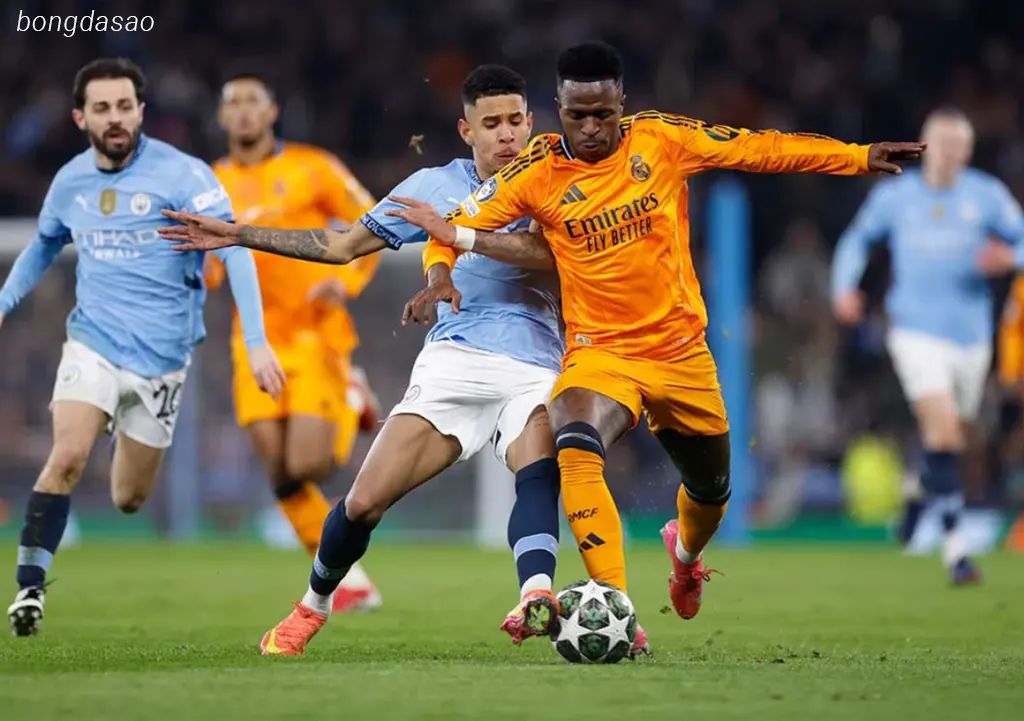 Kết quả bóng đá ngày 12/02: Man City thua ngược Real Madrid 