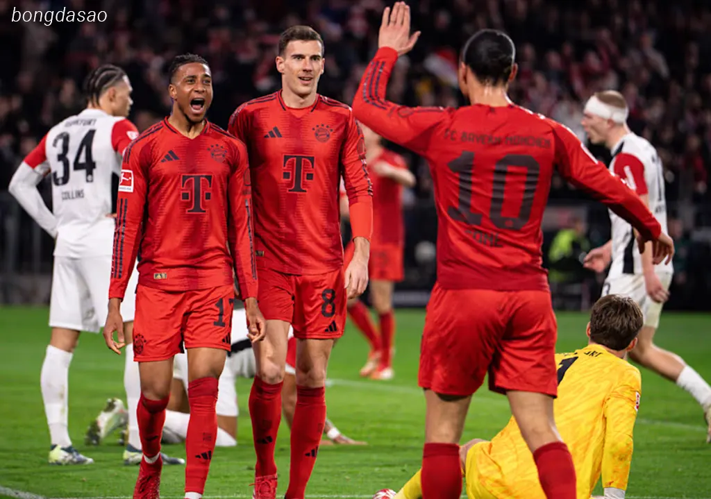 Kết quả vòng 23 Bundesliga: Khoảng cách không đổi